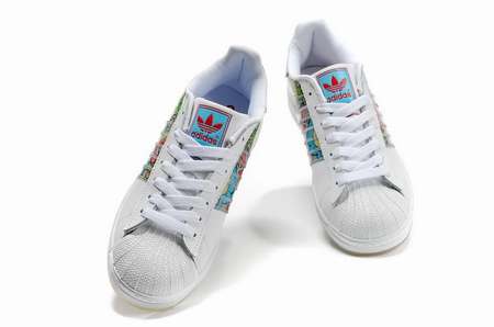 adidas veste femme fleur